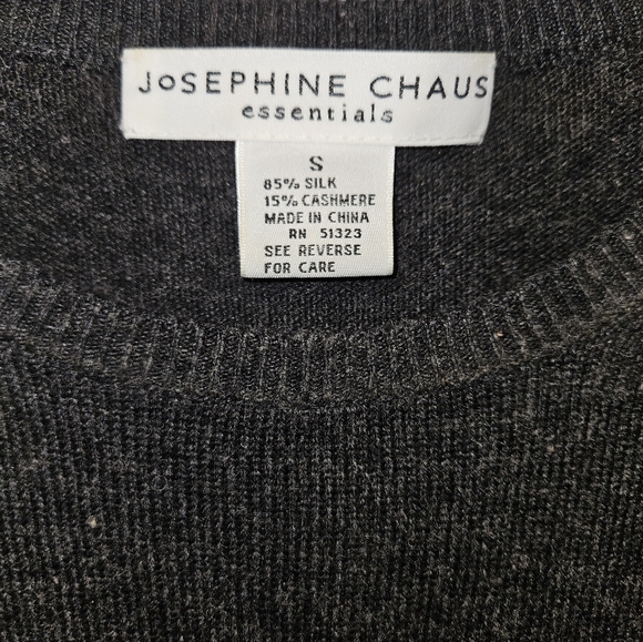 Josephine Chaus Size Small - short sleeve lightweight Silk and Cashmere sweater - Picture 2 of 5